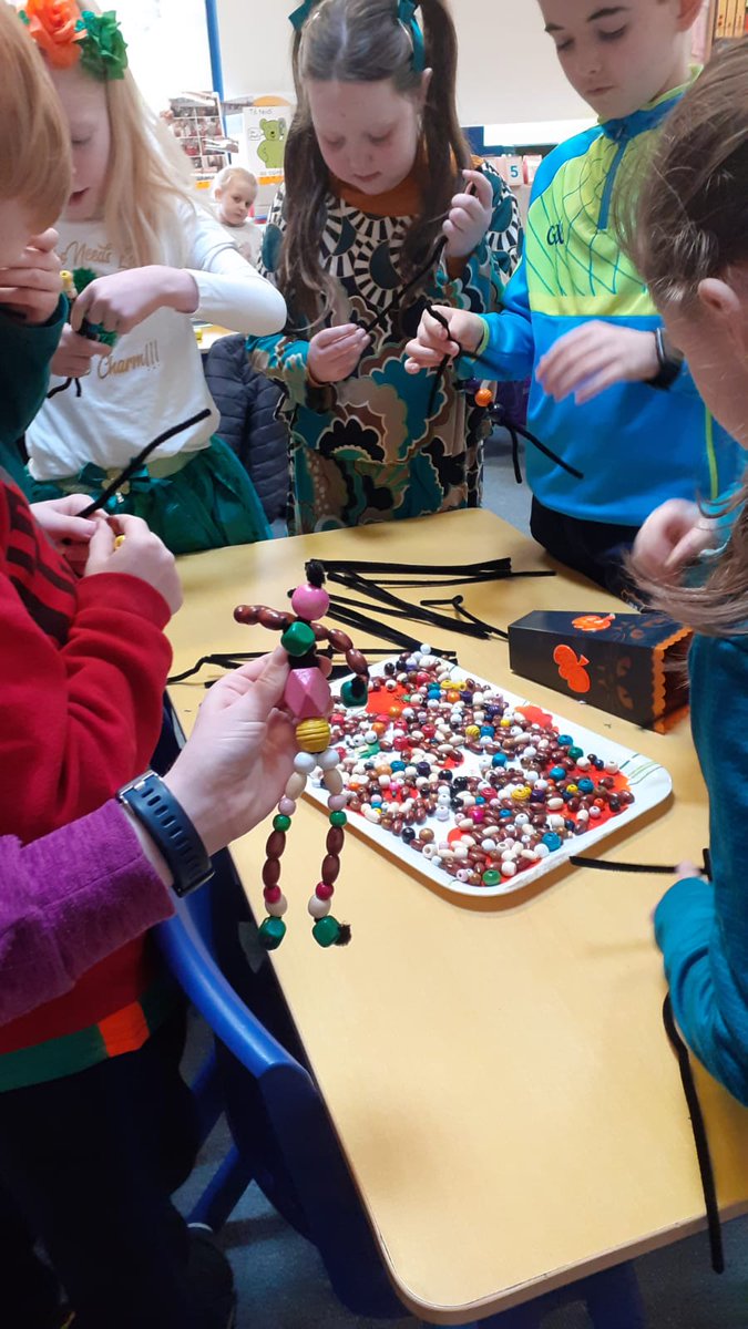 SilverminesNS's tweet photo. Science meets Art and Geography in Ms. O'Meara's class this week with some amazing project work from children in 2nd and 3rd class.....Ar fheabhas ar fad 👏👏👏....#crosscurricularintegration https://t.co/ab2UbYKux5