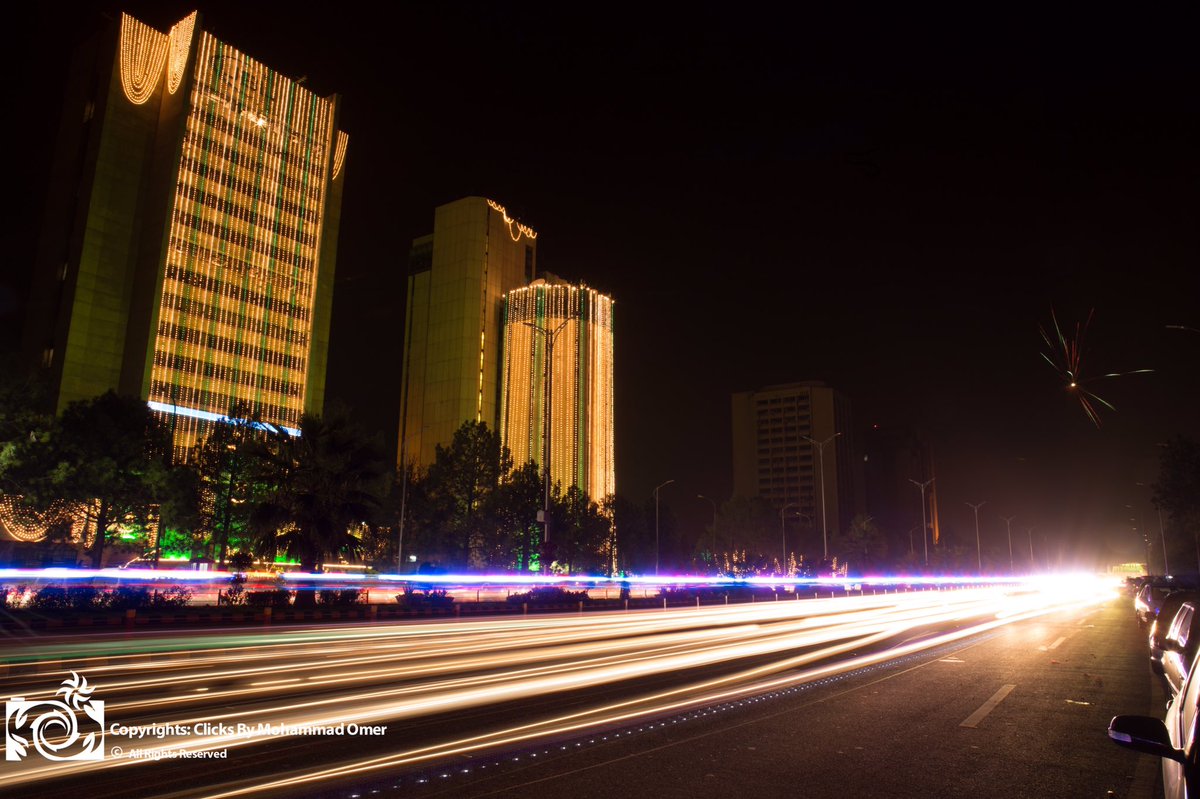 one_raconteur's tweet photo. Did some #nightphotography #night #photography some #time ago, capturing #traillights
#dslr #photographer #canon #nightlife #photo #pic #picture #color #colors #pictureoftheday #pictureoftheday #photooftheday #islamabad #pakistan https://t.co/b4rLwTSC0d