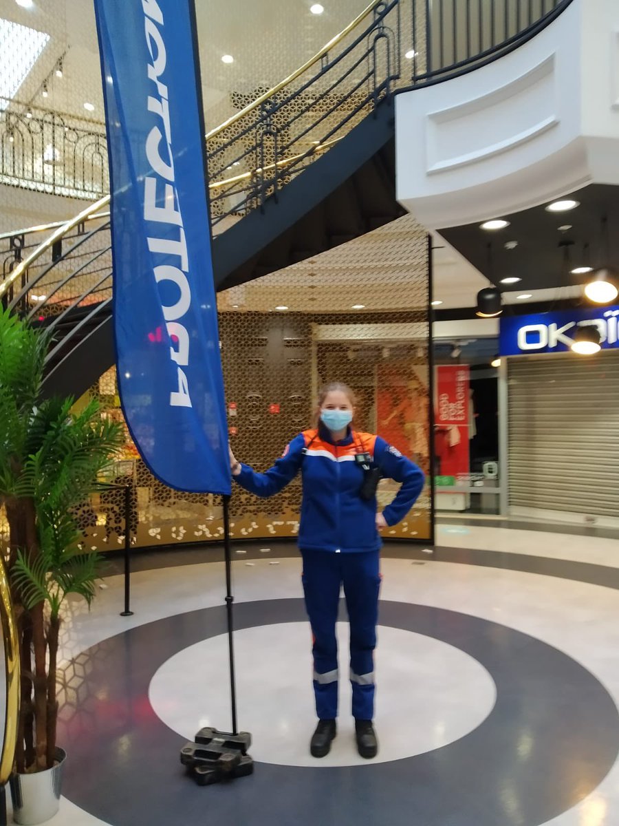 PCParis16's tweet photo. Nos équipes sont en place au #Monoprix Passy Plaza et vous attendent nombreux pour cette collecte annuelle ! #Solidarité #Paris16 https://t.co/fdcE30qK27