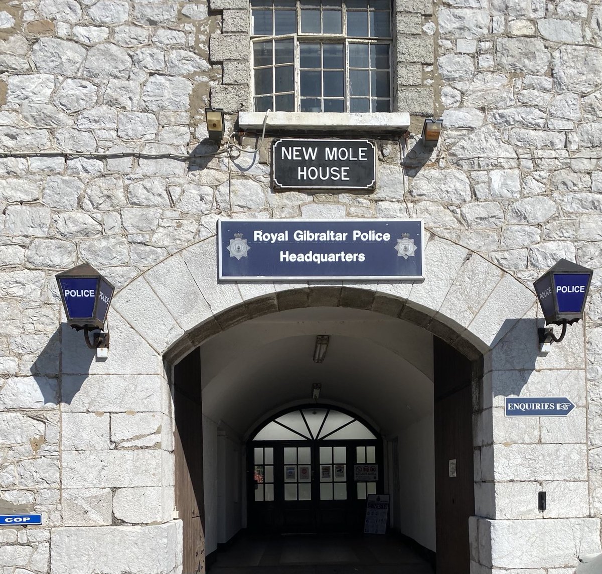robpriddy's tweet photo. Thank you to ⁦@CoPRUllger⁩ and the officers of ⁦@RGPolice⁩ for a fantastic 12 days. Inspired to see Inspectors &amp; Sergeants successfully transferring their learning into the workplace. Exciting also to begin the same journey a committed and talented Command Team 👮🏽‍♂️👍🏽 https://t.co/iXV8wjz6HC