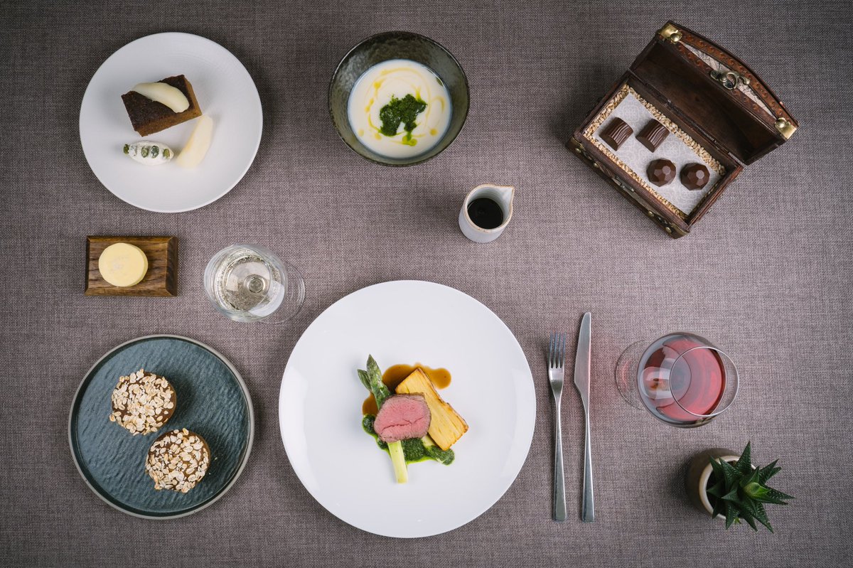 1863Ullswater's tweet photo. It's Easter - Our '1863 at Home' menu's are on sale now

Cumbrian Lamb, Jersey royal potatoes, Wye valley asparagus &amp; foraged wild garlic feature on this weeks menu. Don't delay buy here: https://t.co/2SP0M3zJss https://t.co/bK5JAFuShD