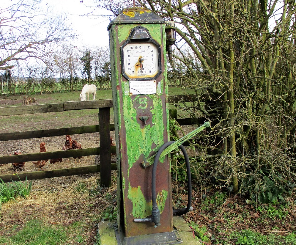 Came across this old petrol pump in North #Yorkshire; prices seem to be creeping quite high again now #fuel #environment #electric?