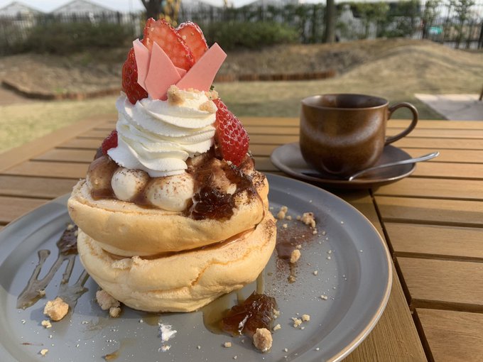 伊佐沼にある古民家カフェ バー Smiley スマイリー でパンケーキを食べてきた テラス席はペット可です 埼玉マガジン