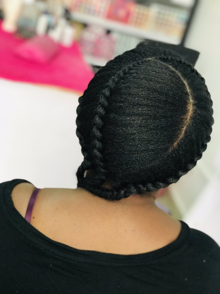 MartynsSusan's tweet photo. Natural Hair appreciation day.. 👸🏾( 2 years old).
ps: no dye 

#blessed #2Seconds #natural https://t.co/RoyyKXbHim