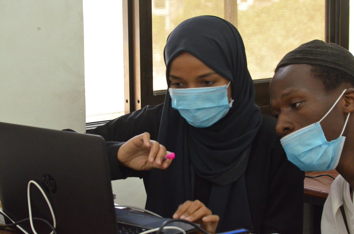 ndembo255's tweet image. Happing now Arduino Day #ArduinoD21 in Tanzania  with TME Education