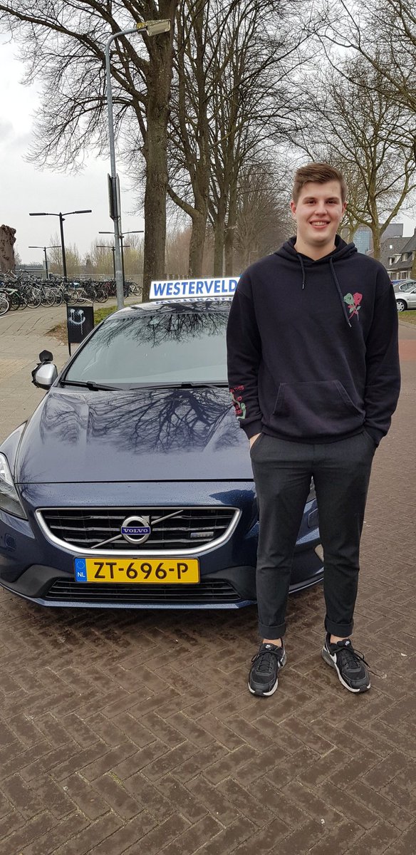 rijschoolmeppel's tweet photo. Zo die is mooi in 1 keer binnen👍☺ #meppel #staphorst #oosterboer #dewijk #havelte #nijeveen https://t.co/fyxE8ujzwF