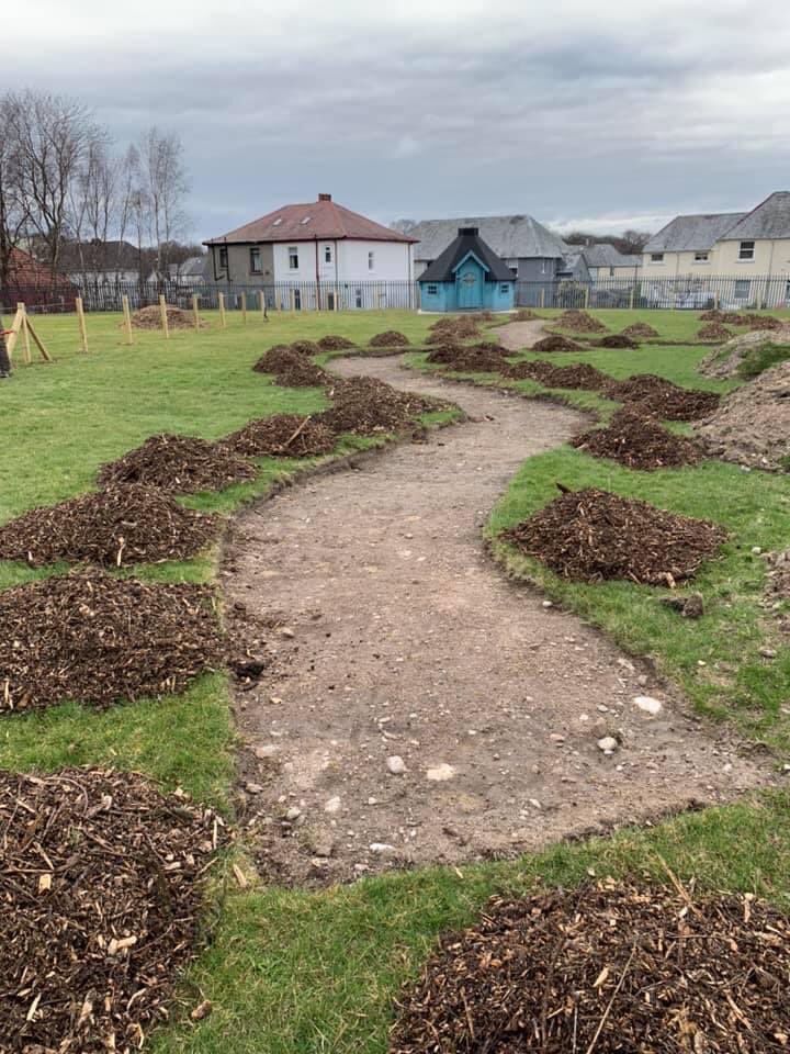 LeamyFoundation's tweet photo. The paths are starting to take shape at Levenvale! https://t.co/ttrk97GS8f