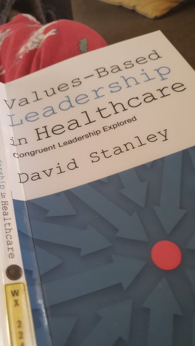 bradderz_78's tweet photo. A great groupwork session yesterday with @RaniRiner and @lucieoboyle for #MAleadership,
has spurred me on for a bit of light reading before the usual Saturday jobs #MAleadership #bigshop #garmintrainingplan #halfmarathon #weekendjobs https://t.co/6CIP65dguZ