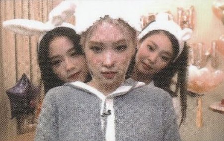 rshourly's tweet photo. best girls
#로제  #ROSÉ https://t.co/Vr6PHZgkrO