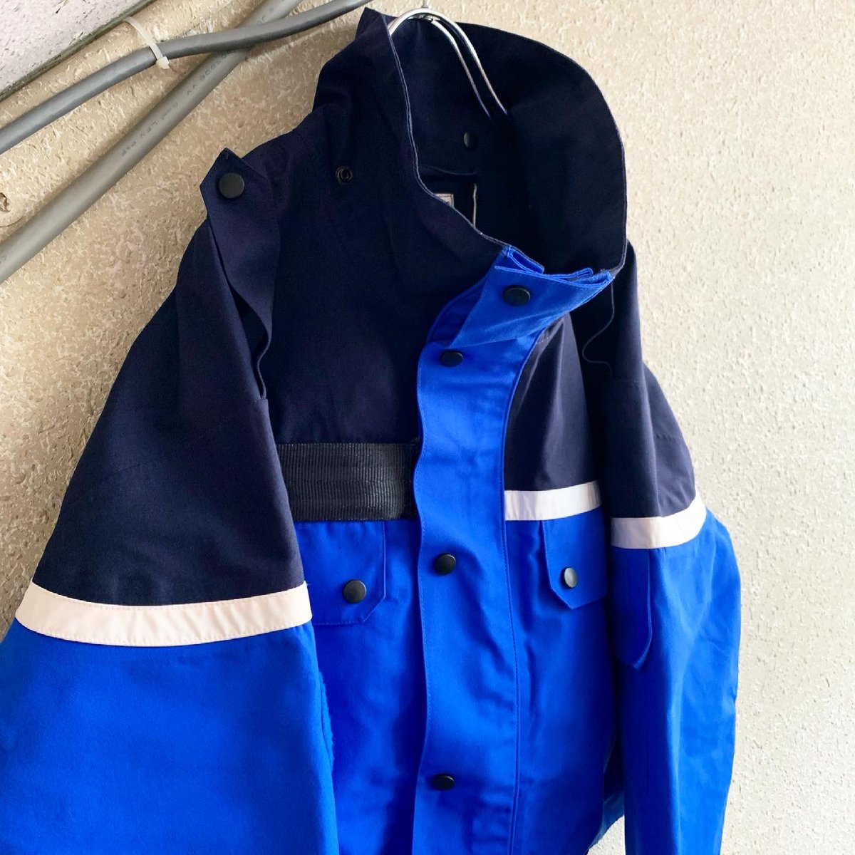 Epic_used's tweet image. #frenchworkjacket 
#securitycompany
#フランスの警備会社のジャケットを短丈にリメイク
#ボテっとしたカバーオール型が一気にスタイリッシュに
#2着仕入れましたがオーナーが1着私物に
#面白いスタイリングができるアイテムです

3月27日(土)
Epic. OPEN🚪
☀️14:00-20:00🌖