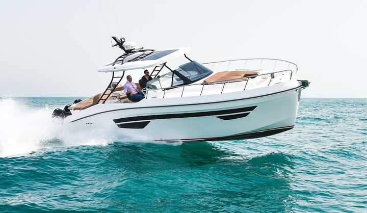 Gulf Craft appoints Grosvenor Yachts as their exclusive dealer for the United Kingdom and Ireland ➡️ buff.ly/3tUPe0s