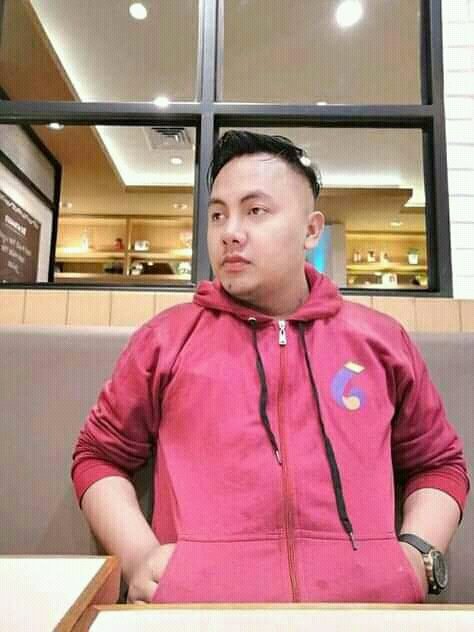 badaipup's tweet photo. Gw lagi cari binor,janda,stw mahmud siapa aja yg bosan di rmh mau happy di luar..gk pake bayar..suka sama suka saling jaga rahasia..sekitaran jaksel tangsel sawangan..kuy DM...jgn nawarin VCS bertarif gw gk maen...mending ktmu langsung crott https://t.co/GFIEsdXVfs
