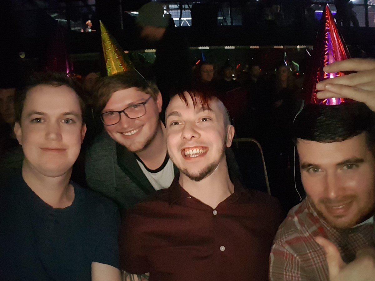 iam_dsfitness's tweet image. On this day, 4 years ago. The good times. @RealMatK @Skiddler @JagexWest @NeyaReborn @JagexRoq @Kelmar89 @MLGudi @JedTheCunt. 
Think I got the tags right? 👌
#DeadmanMode