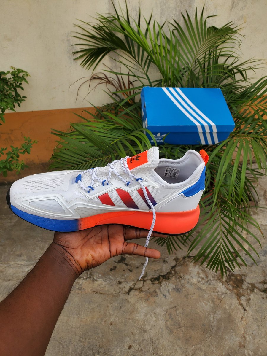 Hok_Kicks's tweet photo. We sell original USA imported sneakers.
#AprokoSME 
@aproko_doctor https://t.co/BW9viI2FRo
