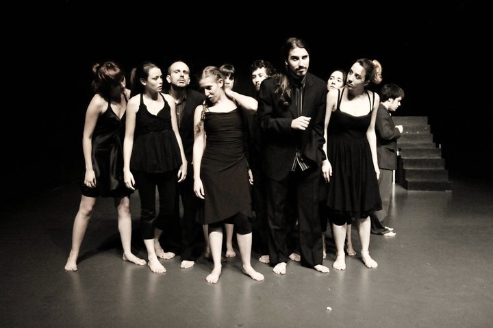 Lauriskins's tweet photo. 🎭Feliç Dia Mundial del Teatre🎭 Jo faig Teatre i el Teatre em fa a mi 💛
Em sabeu trobar a la foto? He canviat gaire...? 🤔😂 #DiaMundialDelTeatre #DiaMundialDelTeatro #actriu #artdramatic #interpretacio #worldtheatreday2021 https://t.co/mRjqNaDjyY
