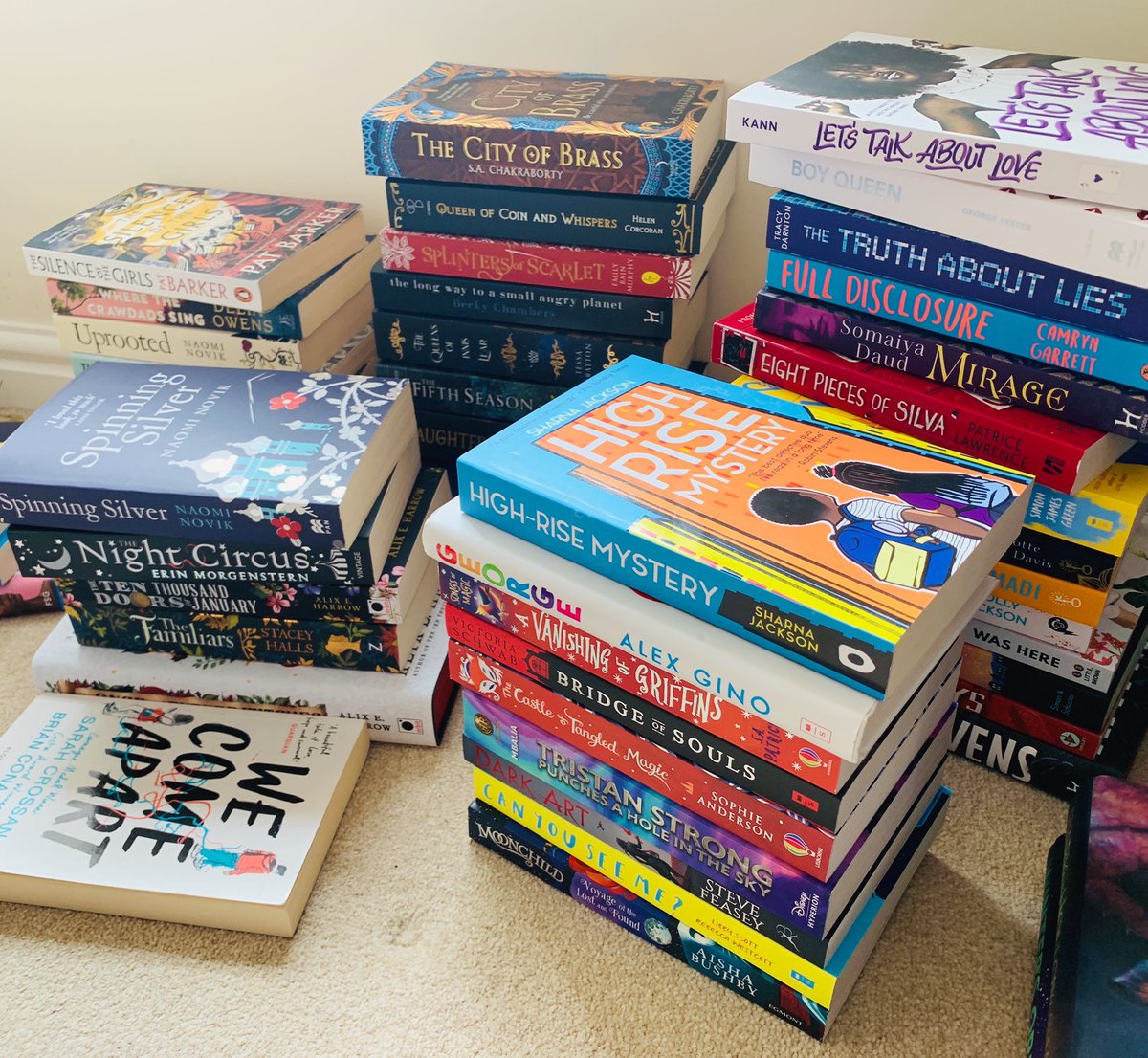writinghideout's tweet photo. Currently assessing my TBR floor stacks to choose my reads for @Katelovescolour #EasterReadathon prompts... while knowing full well I’m a mood reader and my answers will probably change three times before Friday 😂 https://t.co/0NH1IIF8C3
