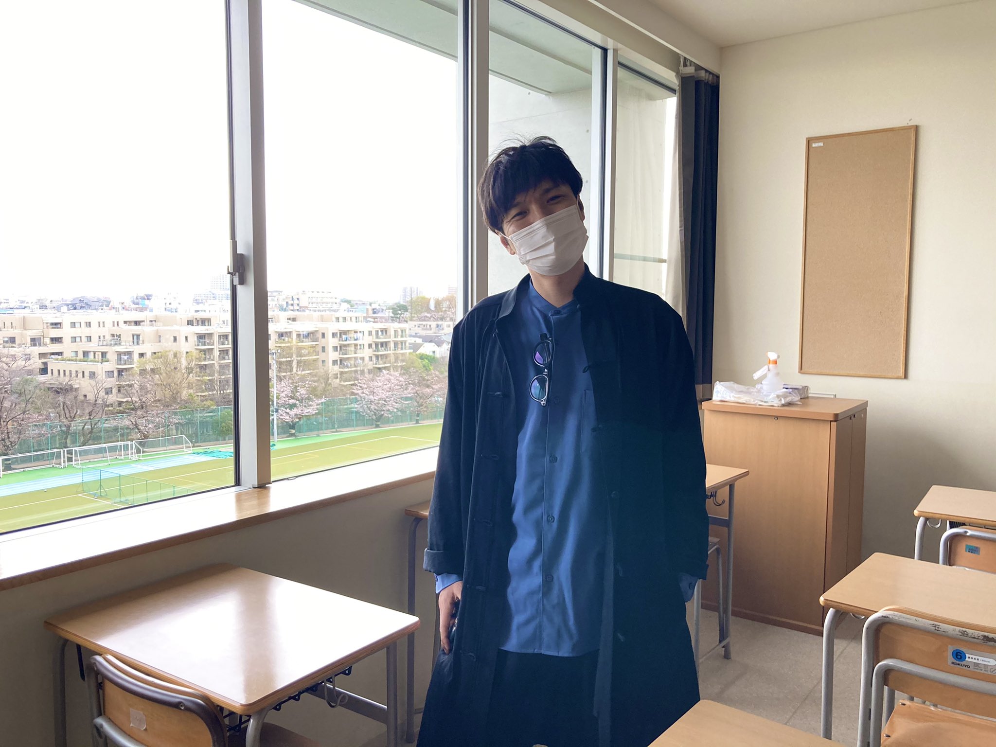 森山直太朗 Youtube にっぽん百歌 森山直太朗 母校三部作 第二夜 今夜は窓から見える景色は変わらない 教室にて 高校3年生 の映像です 最新映像はこちらから T Co Hf33ellios 早速どうぞ 志 森山直太朗 高校3年生
