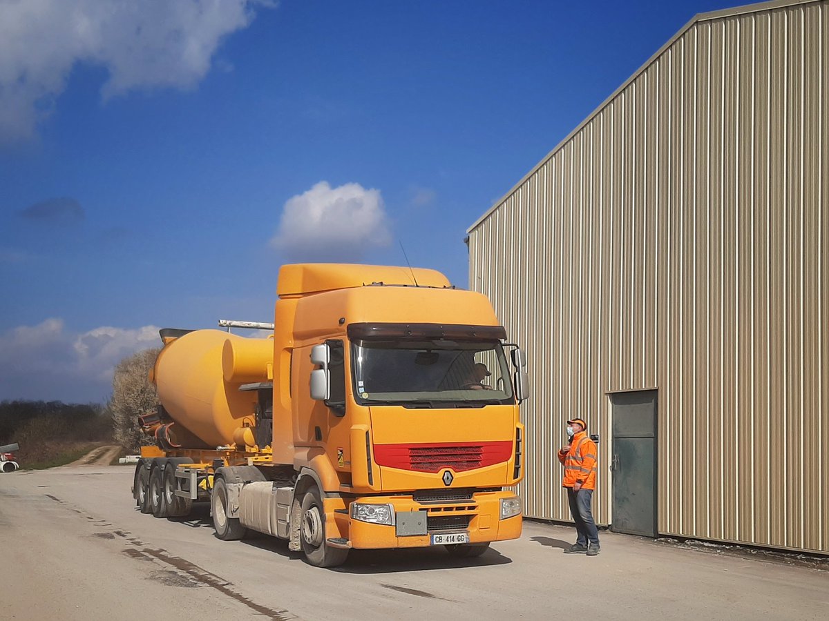 roger_sylver's tweet image. Visite de notre client (et fournisseur !) Schmit TP sur son site de Vanvey #doras #schmittp #groupesamse