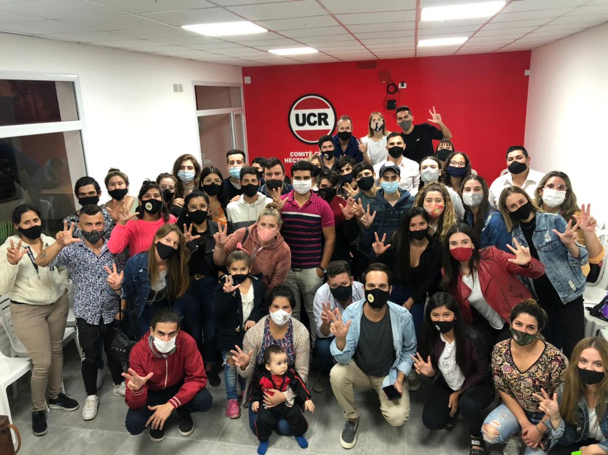 julicarrazza's tweet photo. Ayer en Paraná campaña
#vamosjuntxs💪 https://t.co/x4rZQwBXRk