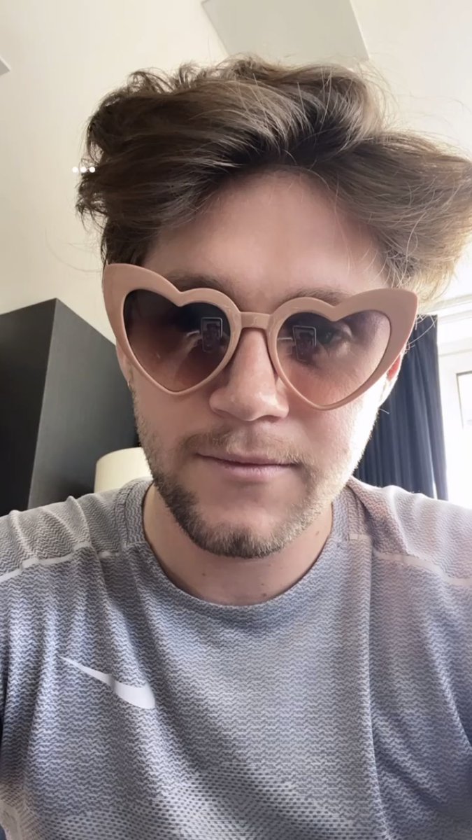 safeforniall's tweet photo. he’s just a baby 💭💌 https://t.co/6bdbs0rP3S
