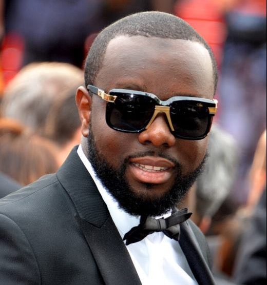 pessi_in's tweet photo. Maître gims                         Maître goat https://t.co/6PWqO4qj1S