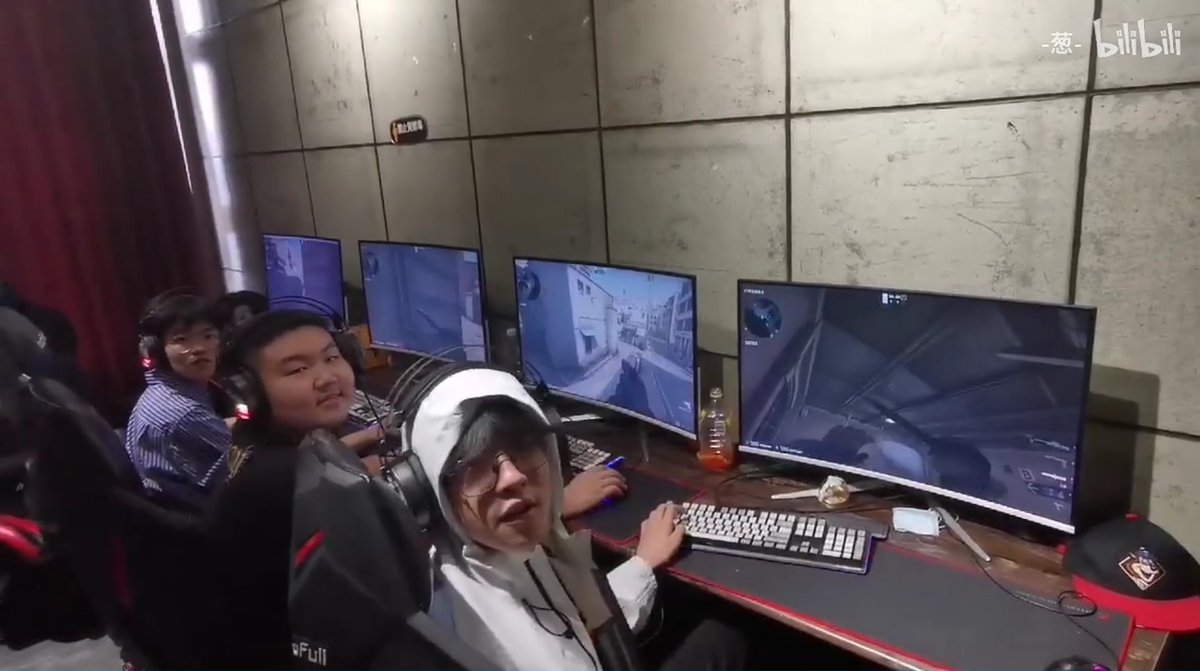 DC41715997's tweet image. 正体表したな...