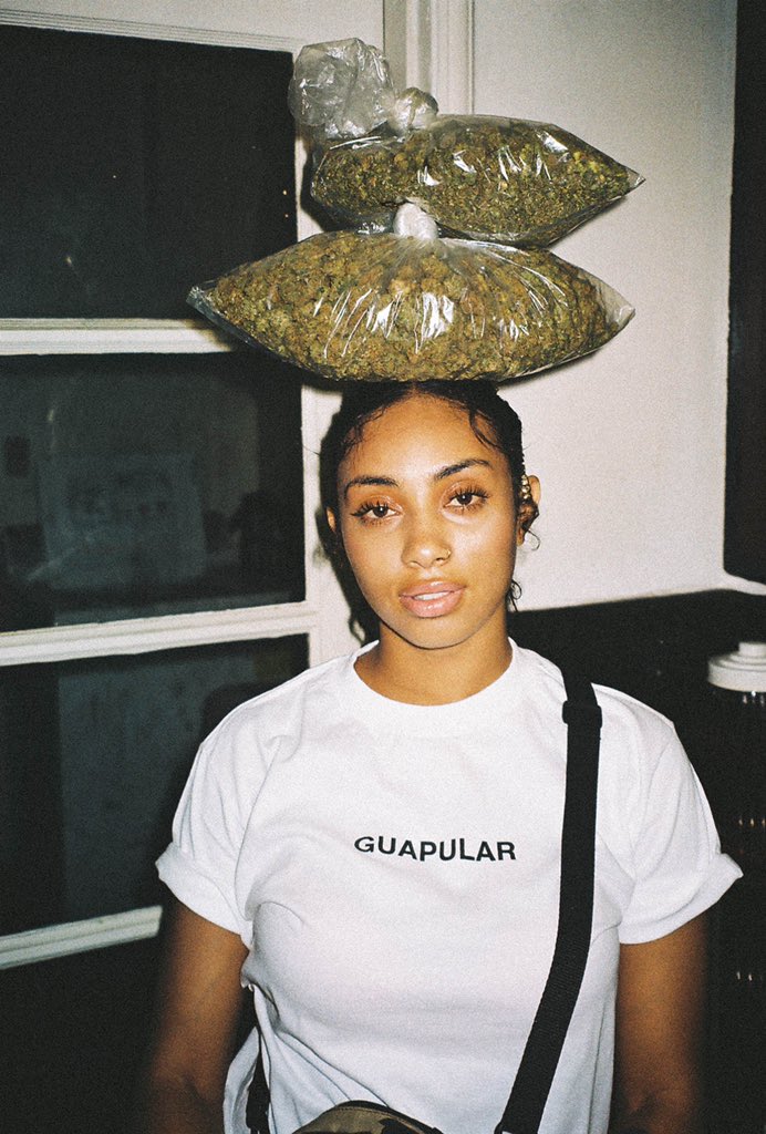 Guapular's tweet image. My classic photo of @kikiinotkim will be available for the first time ever as an NFT through @withFND 
Dropping today at 4:20pm pacific time