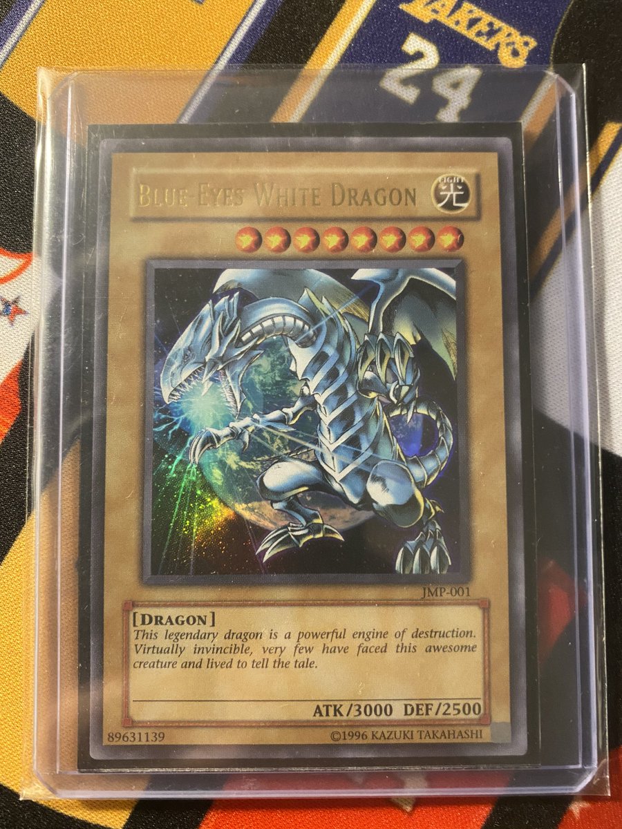 alvinleonnn's tweet photo. Always have been able to rely on this special card. Got it in a magazine and i’ve had it since i was in grade school. Through good times and bad, there’s no better card to have other than blue eyes. @YuGiOh_TCG #sweepstakes #YGOMahad https://t.co/vBmtvdpR1z