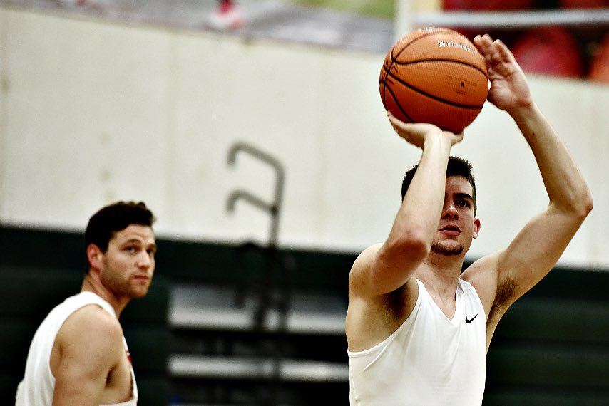 MrCrossman's tweet photo. Letโs go @JG3_____ ๐ #RocksFam #518
โข
https://t.co/TcDwhmefmE๐ https://t.co/VxWbwWMRTt