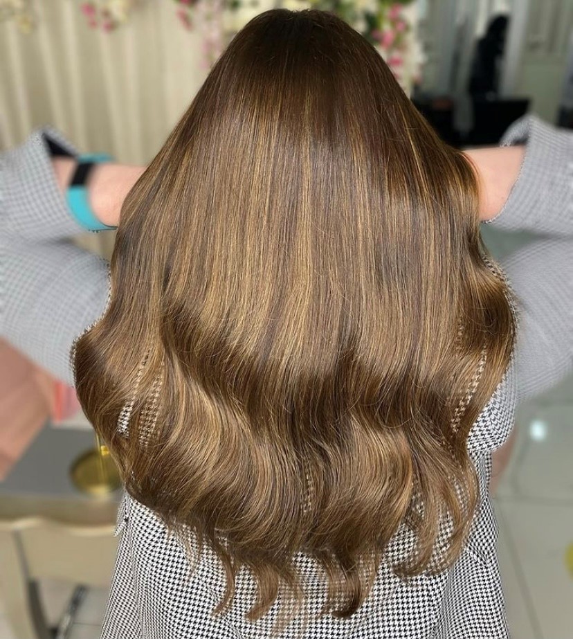 asphair's tweet photo. Oh hello beautiful brunette! @lauraelizabethstudios has done a wonderful job on this client's hair.
#asphair #aspcolour #brunette #haircrush #hairdressing #hotd https://t.co/SrwQDVdSmU