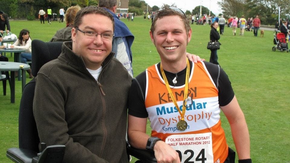 MDUK_News's tweet photo. MDUK volunteer @AndrewR74561439 who has #LGMD celebrates five good friends he’s met through the charity, who have supported him along the way. It’s another great #MyMate story, ahead of our BBC #R4Appeal on 25 April. Read his blog post here >> https://t.co/CiDoaNsAgZ https://t.co/QWxpb5UFZy