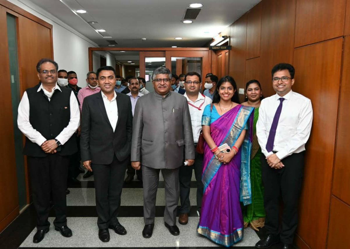 SmtJMOfficial's tweet photo. I am glad to announce that Hon. Union Minister has confirmed and released an installment of Rs. 21cr towards #EMCTuem. The team and officials of Bharat Net also discussed ways to develop a strong communication infrastructure across #Goa

#GrowingGoaWithIT  #GoaStartUpPolicy https://t.co/x1Hxa4k4Ih