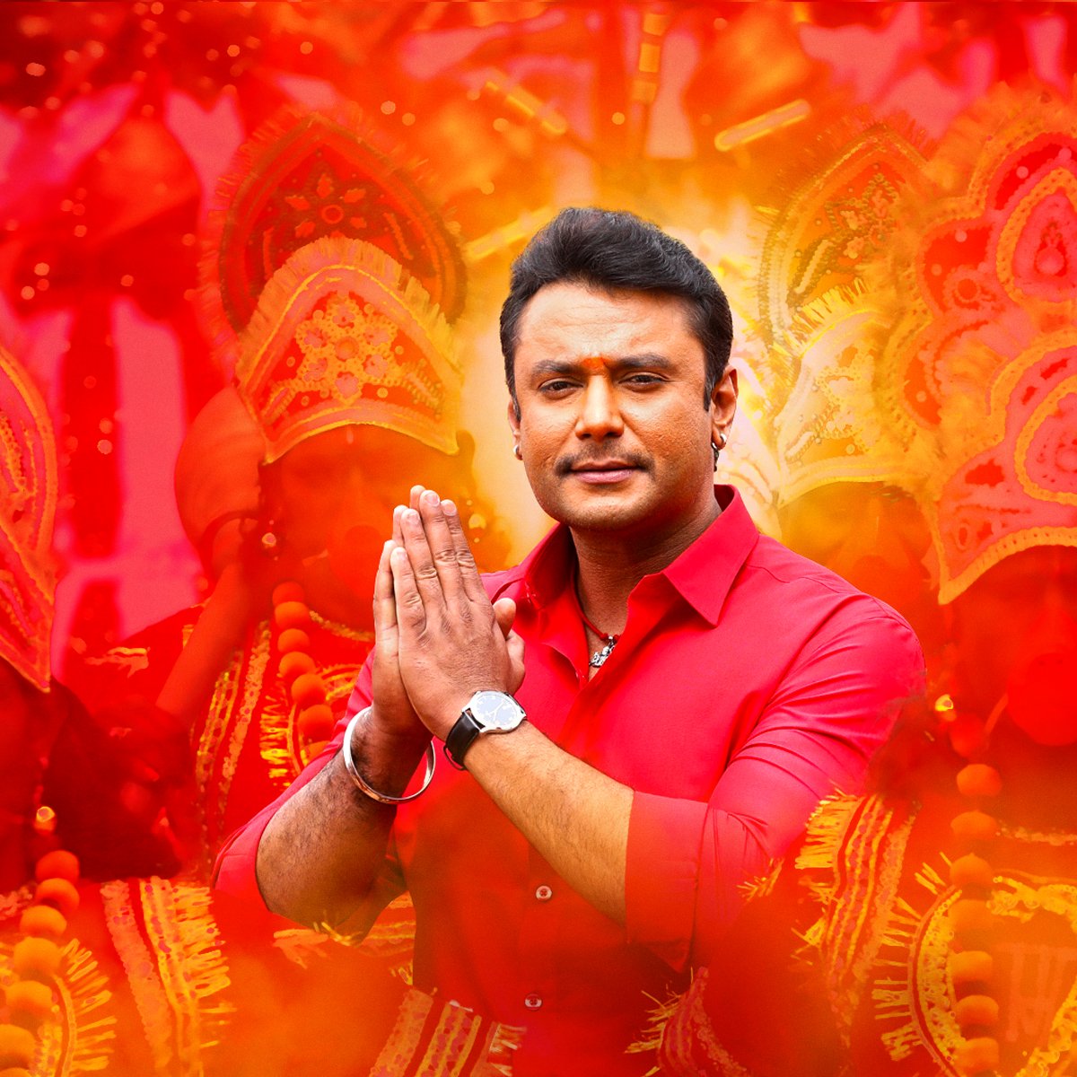 dasadarshan's tweet photo. ಎಲ್ಲರಿಗೂ ನಮಸ್ಕಾರ. ನೀವು ನಮ್ಮ ಚಿತ್ರಕ್ಕೆ ಅಪಾರ ಬೆಂಬಲವನ್ನು ನೀಡಿ ದೊಡ್ಡ ಮಟ್ಟದ ಯಶಸ್ಸಿಗೆ ಕಾರಣರಾಗಿದ್ದೀರಿ. ಅದಕ್ಕೆಂದೇ ವಿಜಯಯಾತ್ರೆ ಮೂಲಕ ನಿಮ್ಮ ಊರಿಗೆ ಬಂದು ಧನ್ಯವಾದಗಳು ಸಲ್ಲಿಸಬೇಕೆಂದು ವೇಳಾಪಟ್ಟಿ ರೆಡಿ ಮಾಡಿಕೊಂಡಿದ್ದೆವು. ಈ ಕೊರೋನಾ ಎರಡನೇ ಅಲೆ ಹೆಚ್ಚುತ್ತಿರುವ ಕಾರಣ, ಎಲ್ಲೆಡೆ ಹೋಗಲು ಅನುಮತಿ ಸಿಗುವುದು ಕಷ್ಟವಾಗಿದೆ https://t.co/u44VL8eXAk