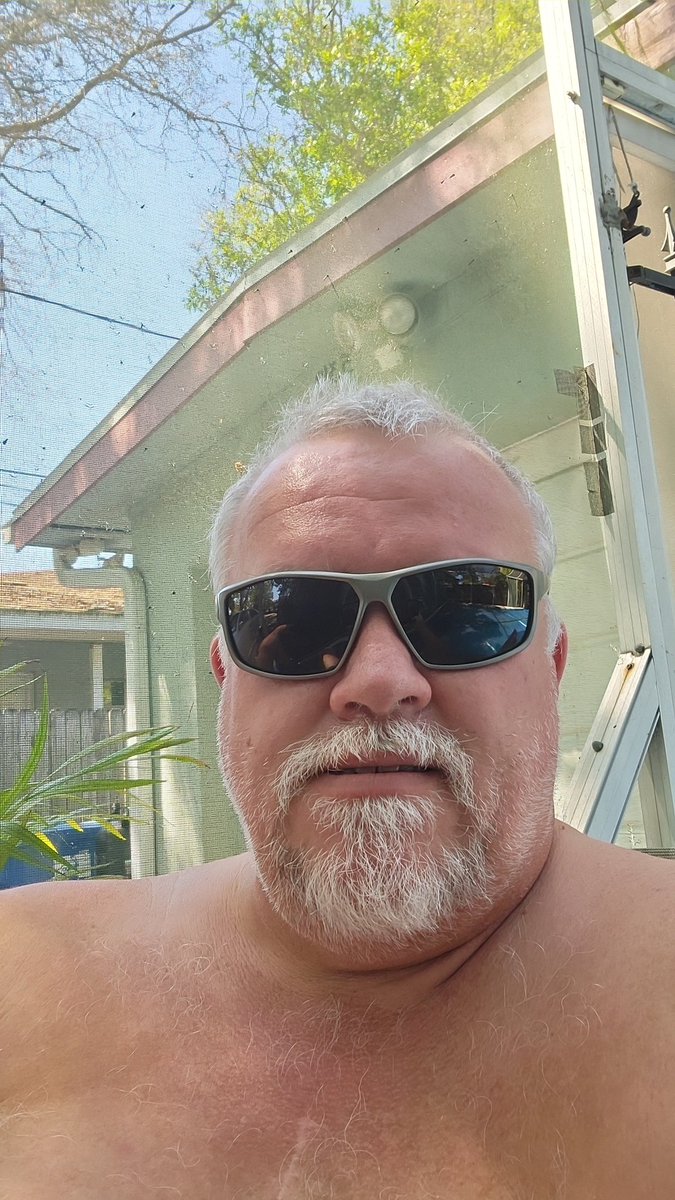 MrRonHolmes1's tweet photo. @AStaticNomad It's Saturday but I am a procrastinating expert https://t.co/sCujk8wUmm