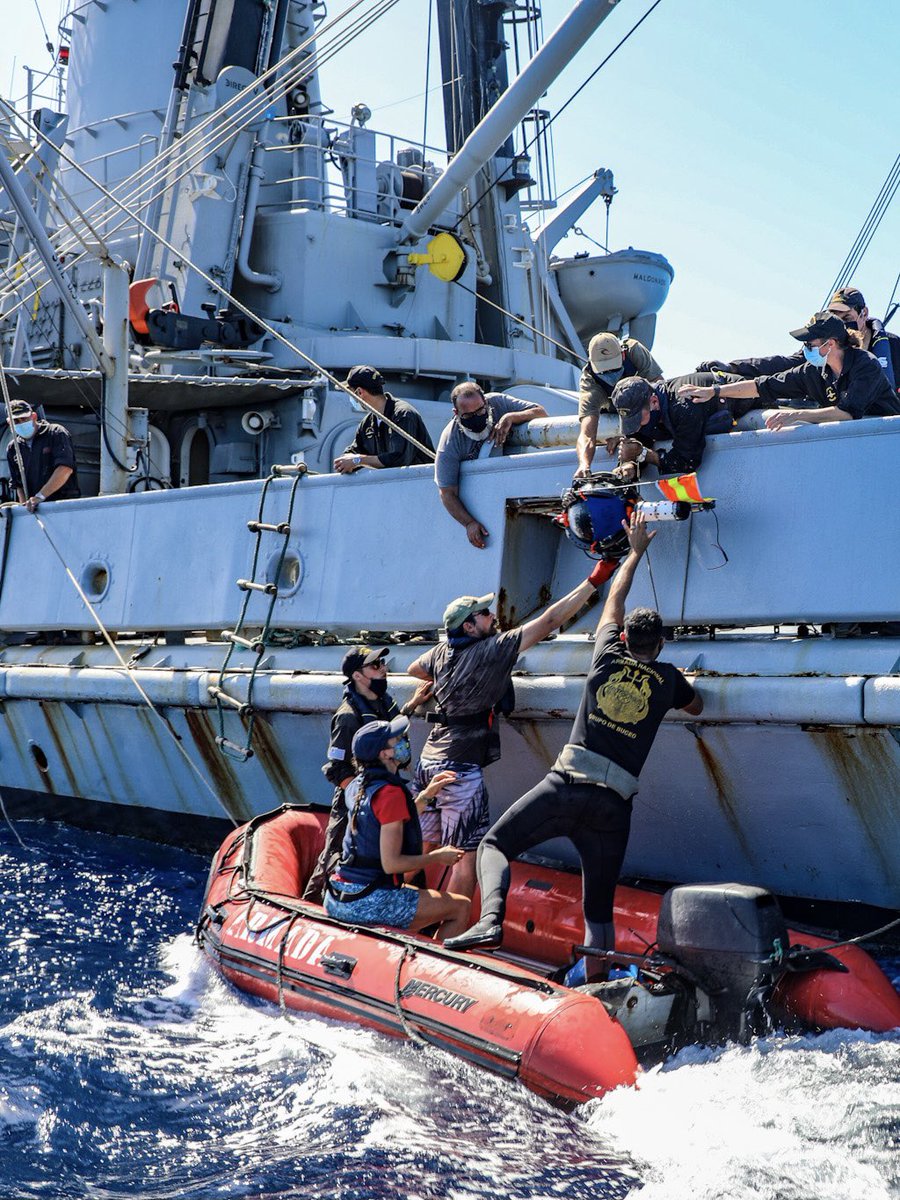 alexmunozw's tweet photo. ¡Gracias Uruguay! Esta primera expedición de NatGeo al mar uruguayo fue un éxito gracias a la colaboración de la Armada, instituciones públicas, científicos y sociedad civil. Continuaremos este trabajo para apoyarles en la creación de nuevas reservas marinas. @NG_PristineSeas https://t.co/ksv8bStHYK