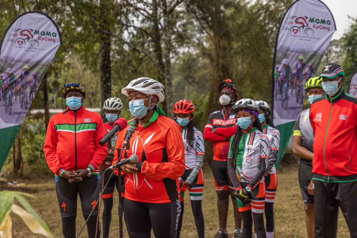 MamaRachelRuto's tweet photo. To mark #EarthHour I joined @MamaCycling together with cyclists from @spinkingske and @KR_Cycling  under the #CyclingforForests initiative. I pledged to plant 5,000 bamboo seedlings during the rainy season and when it is safe to do so due to the Covid-19 pandemic. https://t.co/opgnqbwQQe