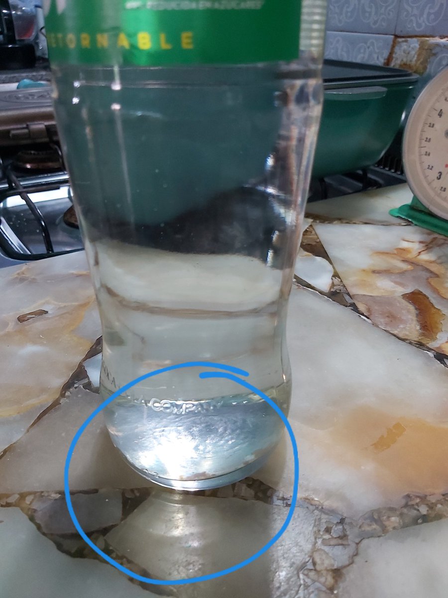 savalei's tweet photo. @CocaColaAr residuos en la botella de sprite ¡¡un asco!! https://t.co/Zm7kCrTUoC