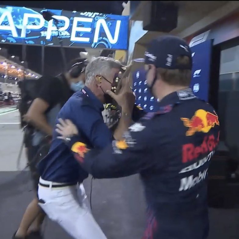 What is it with David Coulthard & getting cake on his face?  Happy Birthday 