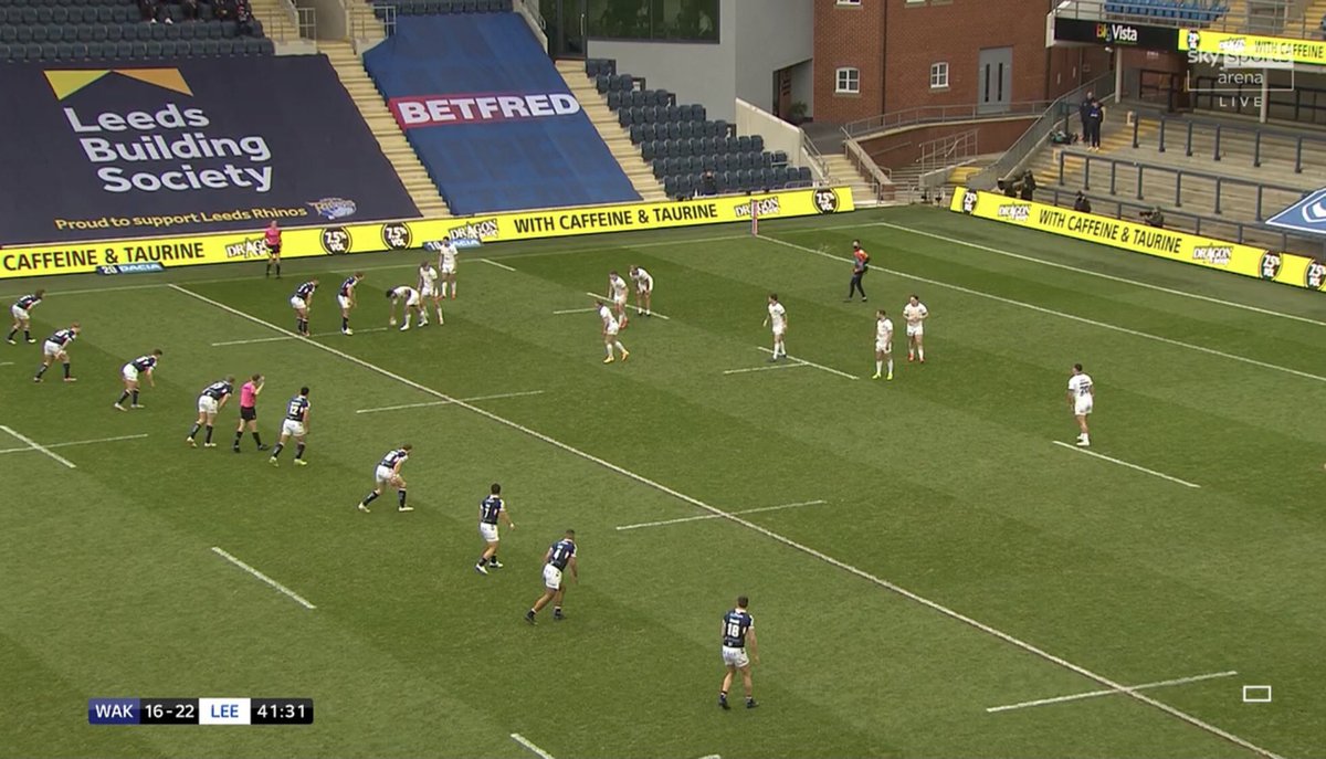 Sports___360's tweet photo. It wouldn’t be @SuperLeague without @dragon_soop 🐉 🥣 Great exposure for the drinks brand 🏉#PerimeterAdvertising #SportsAdvertising @WTrinityRL v @leedsrhinos live on @SkySports 🎥 “We’ve Got Every Angle Covered.” #S36T https://t.co/WaRFN92hUq