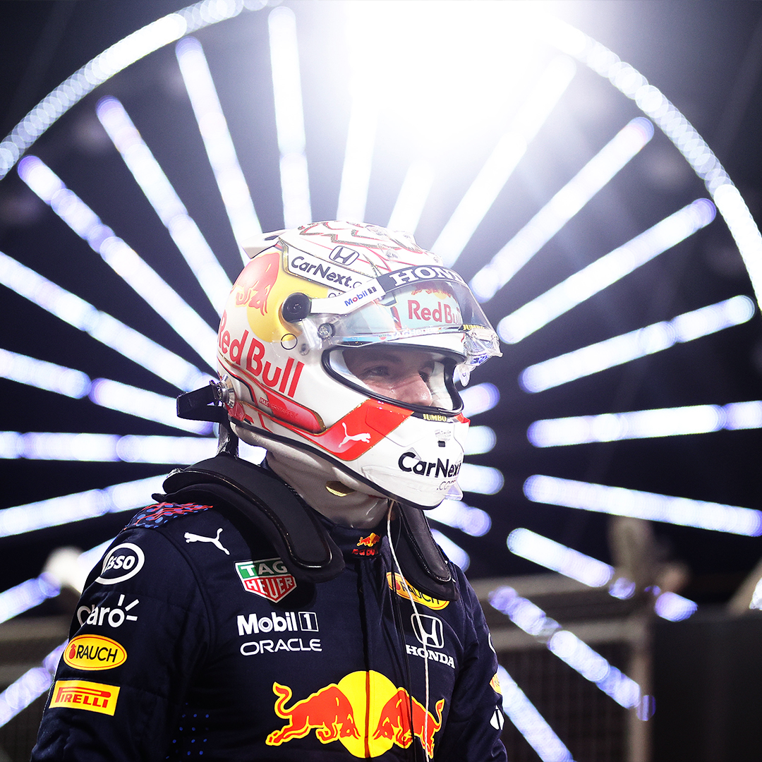redbullracing's tweet photo. Back-to-back poles ⏱ 105 days apart 👊 #BahrainGP 🇧🇭 #ChargeOn 🤘 https://t.co/fY9W51m6rC
