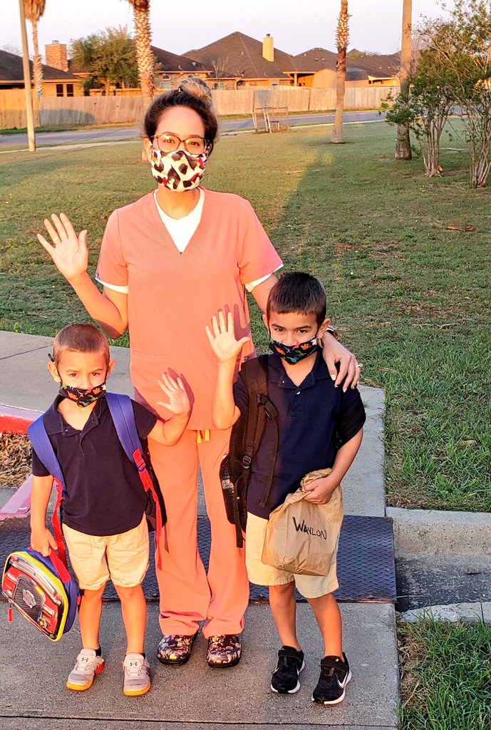 RMArredondo_3's tweet photo. Each morning, #DawsonShines parent & @MartinMS_CCTX RN, Mrs. Haigood, walks her boys up to school. They receive warm hugs & I receive a wave👋! Today, I receive PROTECTION - 2nd dose!💪 Thank you nurse! So grateful for #TeamCCISD's efforts to keep educators safe!
#CCISDProud 🙏 https://t.co/NoUOrg8vNH