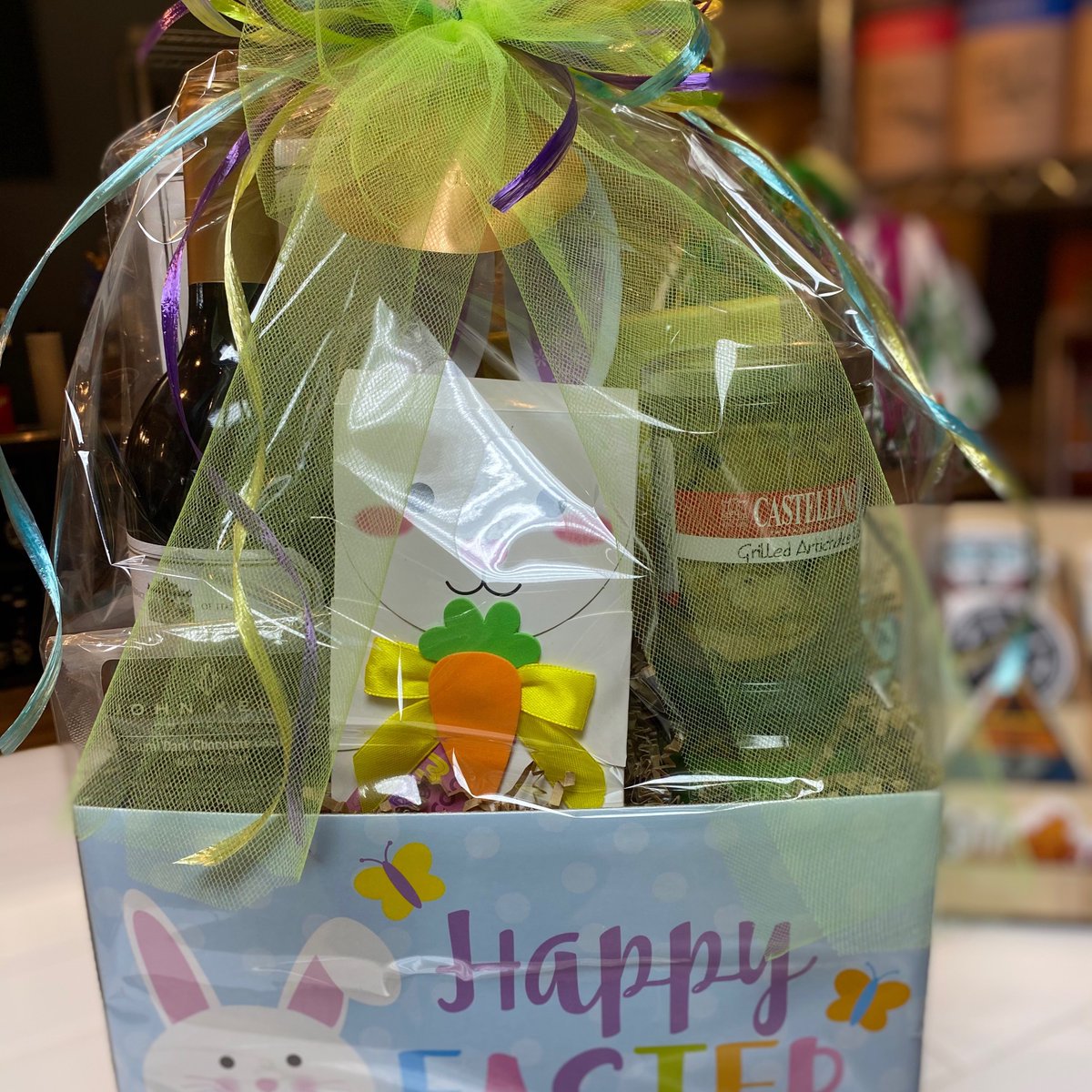 Hoppy Saturday! The countdown is on. Eight days until Easter. Call us today (540-400-8466) to order your custom Easter baskets or stop in to pick out your own goodies. Remember we can ship and offer local delivery! #easter #giftbasket #shoplocal #roanoke #virginia