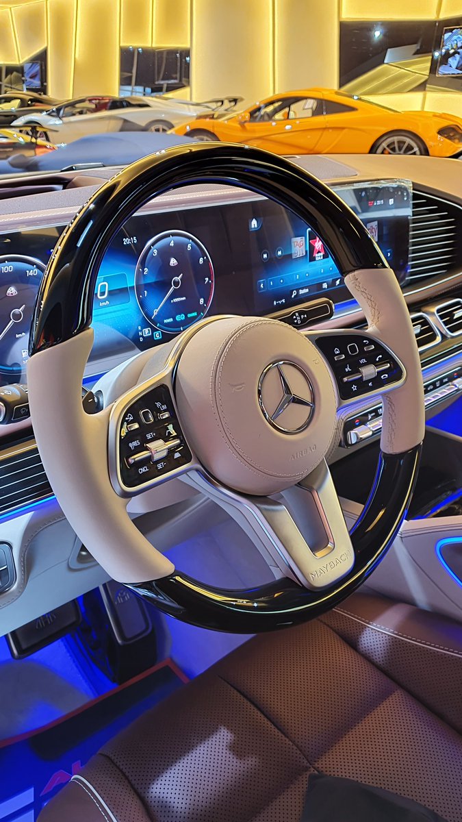 mbmaybachfans's tweet photo. Details: GLS600 MAYBACH π Rate it 1-10!
πΈ: @alainclassmotors
#mercedesbenz #maybach #mbmaybachfans #maybachgls #gls600 #mercedesmaybachgls #mercedesmaybach #gls #eactivebodycontrol #maybachgls600 #luxurysuv #offroad #mercedes https://t.co/wTGHnM8qUI