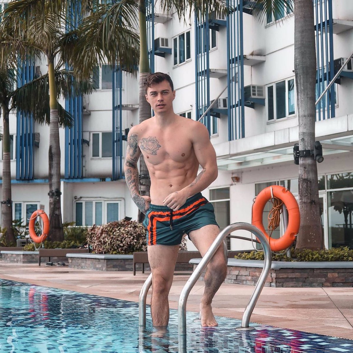 seobeanph's tweet photo. Our resident LazLive host, Ilya Nikeshin, in our best selling quick dry, drawstring retro shorts.

Seobean is now available in PH through Lazada! Shop here: https://t.co/NfJuKT6UMd

#seobeanph #nasalazadayan #lazada9birthday https://t.co/swtXXqgVfB