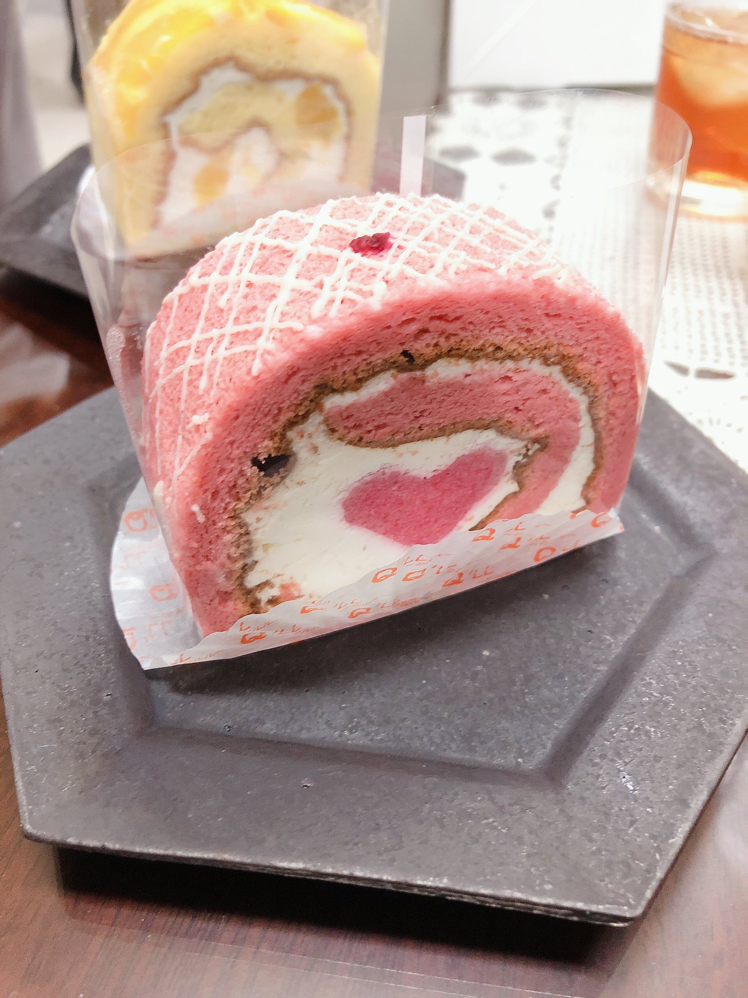 りあ ロールケーキかわいい T Co Rgqpbbbh1d Twitter