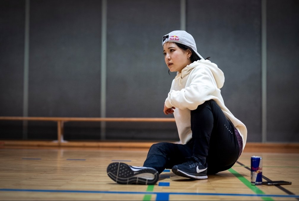 Sara Takanashi also got her photoshoot for Red Bull. I must say