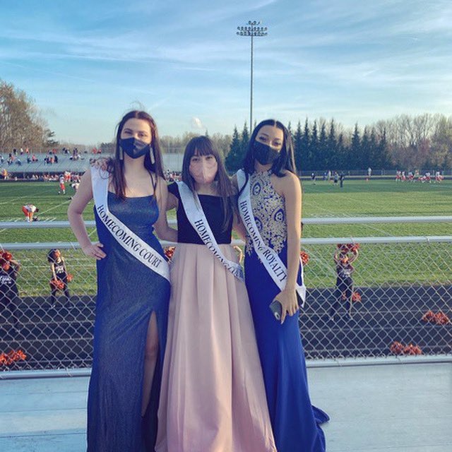 glenntheatre's tweet photo. Our Football game was postponed (until today at 11am) due to a power outage, but that did not stop our bobcat artists from stunning on the homecoming court! Honors theatre members @hailieperez and @Kayslee11 and BDT Captain @SaraMckenzie #bobcatarts https://t.co/yzKWTomYhh
