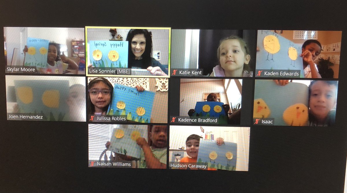 LisaSonnier3's tweet photo. Learning about and welcoming a new season! Happy Spring!! 🐥🌷🌼 @HumbleISD_MBE #mbe2020 #mbeisfamily #LightTheWay https://t.co/GBNVBx1iJj