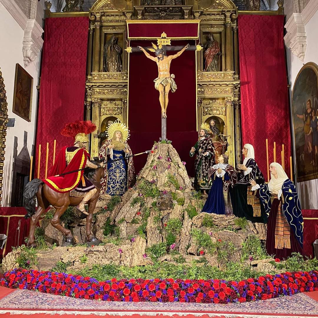 CEsparto's tweet photo. #SSantaSevilla21 | Así luce el altar de la Lanzada para esta Semana Santa

📸 @LanzadaSevilla

#TDSCofrade #Sevillahoy #Cuaresma2021 https://t.co/UuXHSylZJK