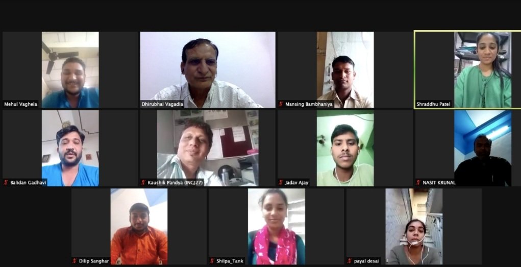 srsanghar's tweet photo. @dhirenvagadia sirji reviewed the #Gender_Foundation_Class under the @hariraj_vo #Charitable_Trust and discussed the #Gender_ActionforEquality Class with the facilitator in the near future. https://t.co/61iaFOtUgR